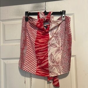 Banana Republic Keyhole Halter Top Size Small Red